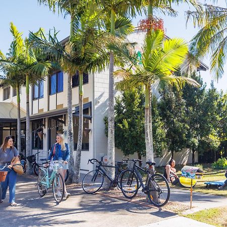 Yha Coolangatta Gold Coast Hostel Екстериор снимка