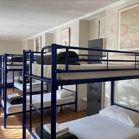 Yha Coolangatta Gold Coast Hostel Екстериор снимка