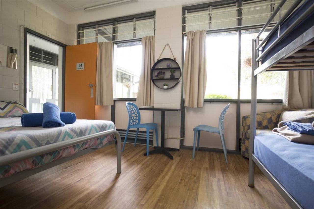 Yha Coolangatta Gold Coast Hostel Екстериор снимка