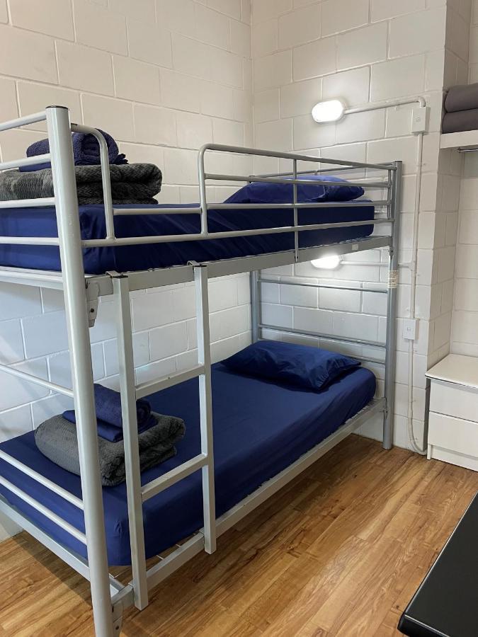 Yha Coolangatta Gold Coast Hostel Екстериор снимка