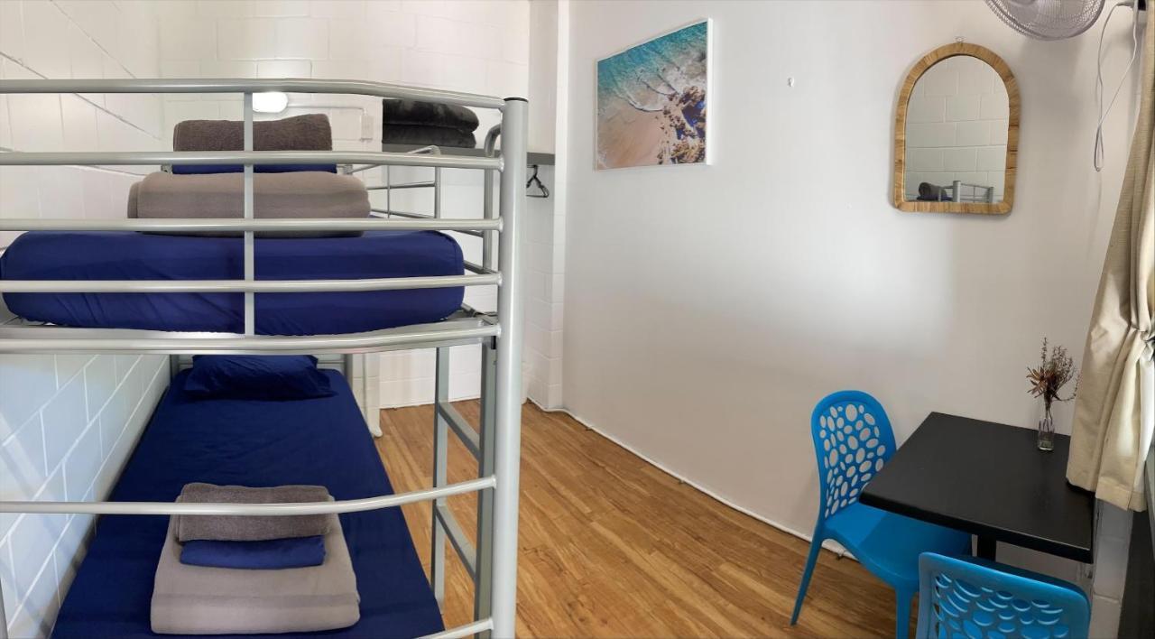 Yha Coolangatta Gold Coast Hostel Екстериор снимка