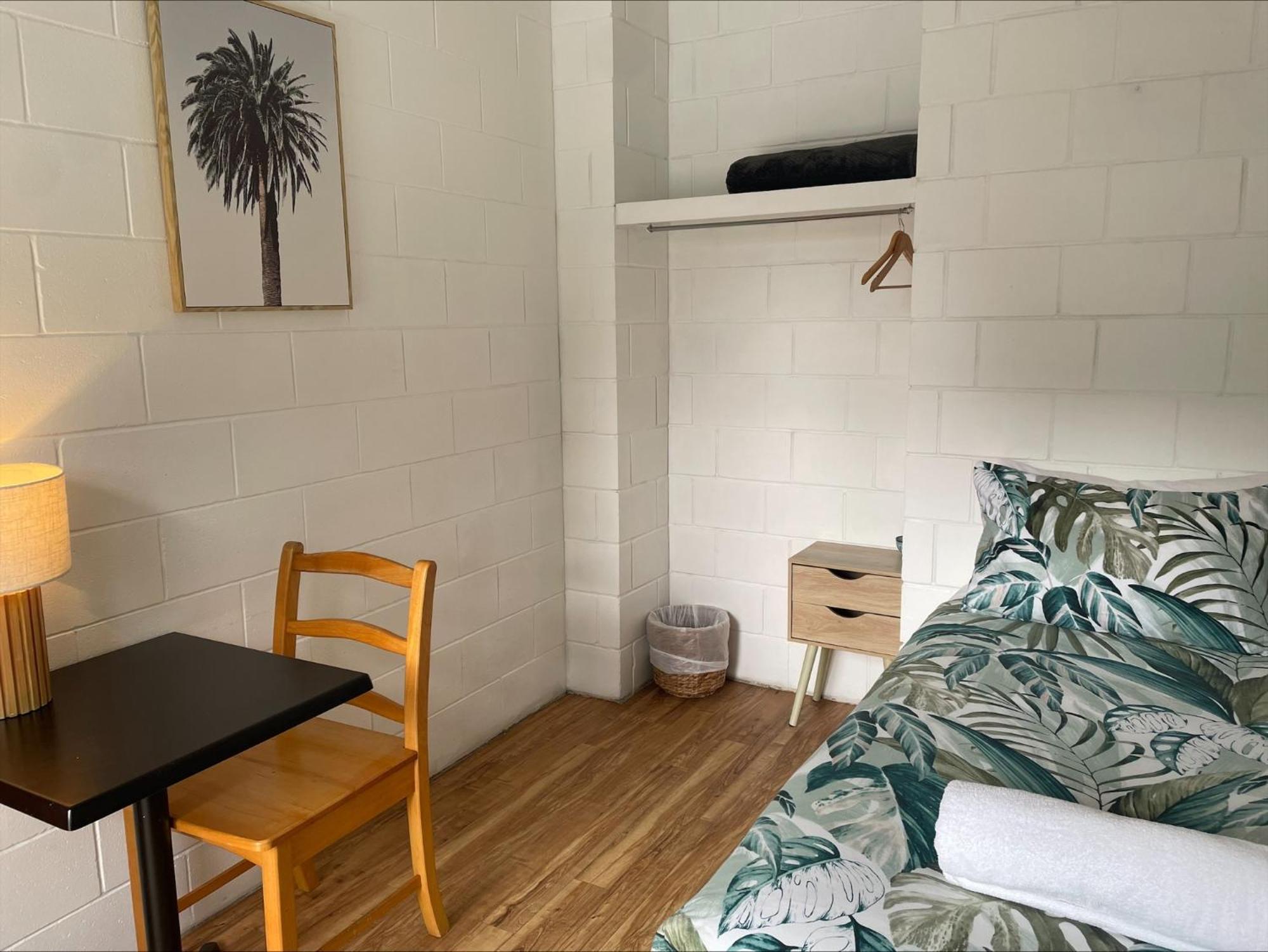 Yha Coolangatta Gold Coast Hostel Екстериор снимка