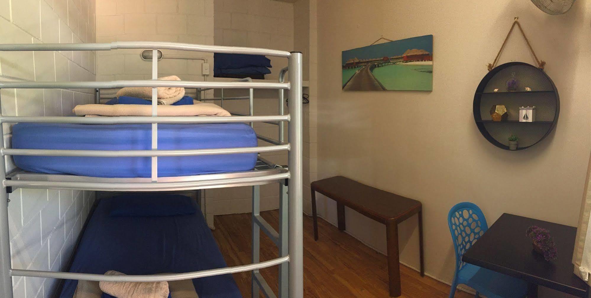 Yha Coolangatta Gold Coast Hostel Екстериор снимка